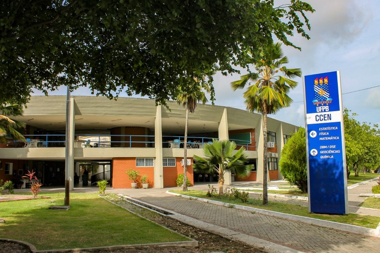 Programa de educação tutorial do curso de Física da UFPB abre nove vagas Foto: Angélica Gouveia